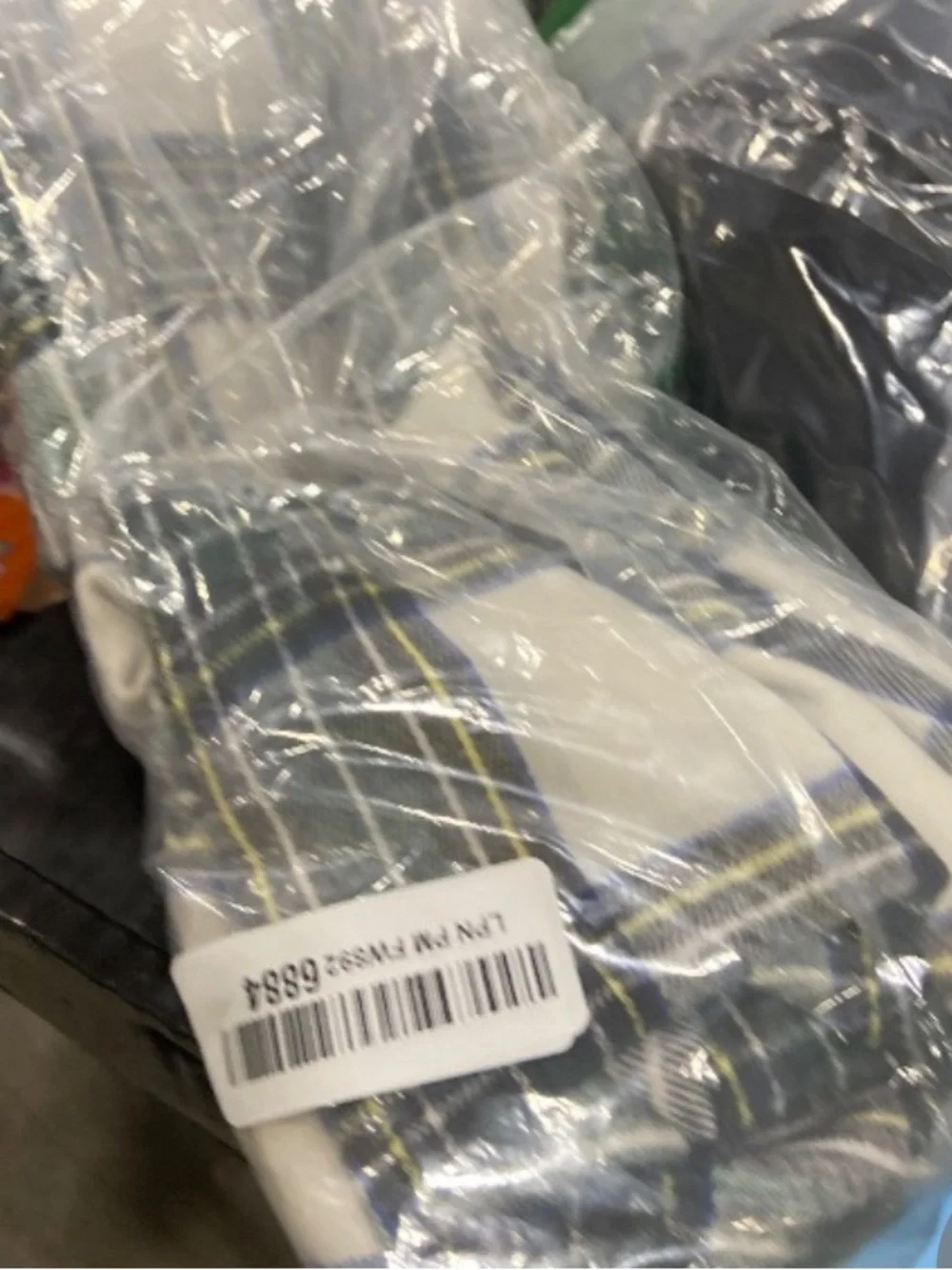 SCOTTISH PLAID Euro Shams LARGE 26x26” (2-Pack) GREEN WHITE